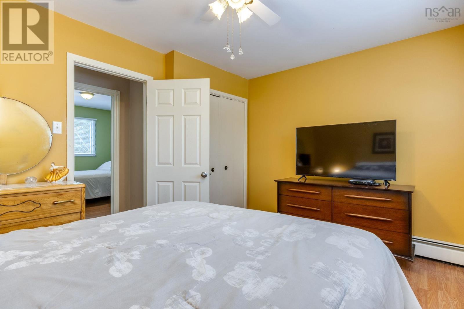 Property 29 of 50 of 56 Brook Street