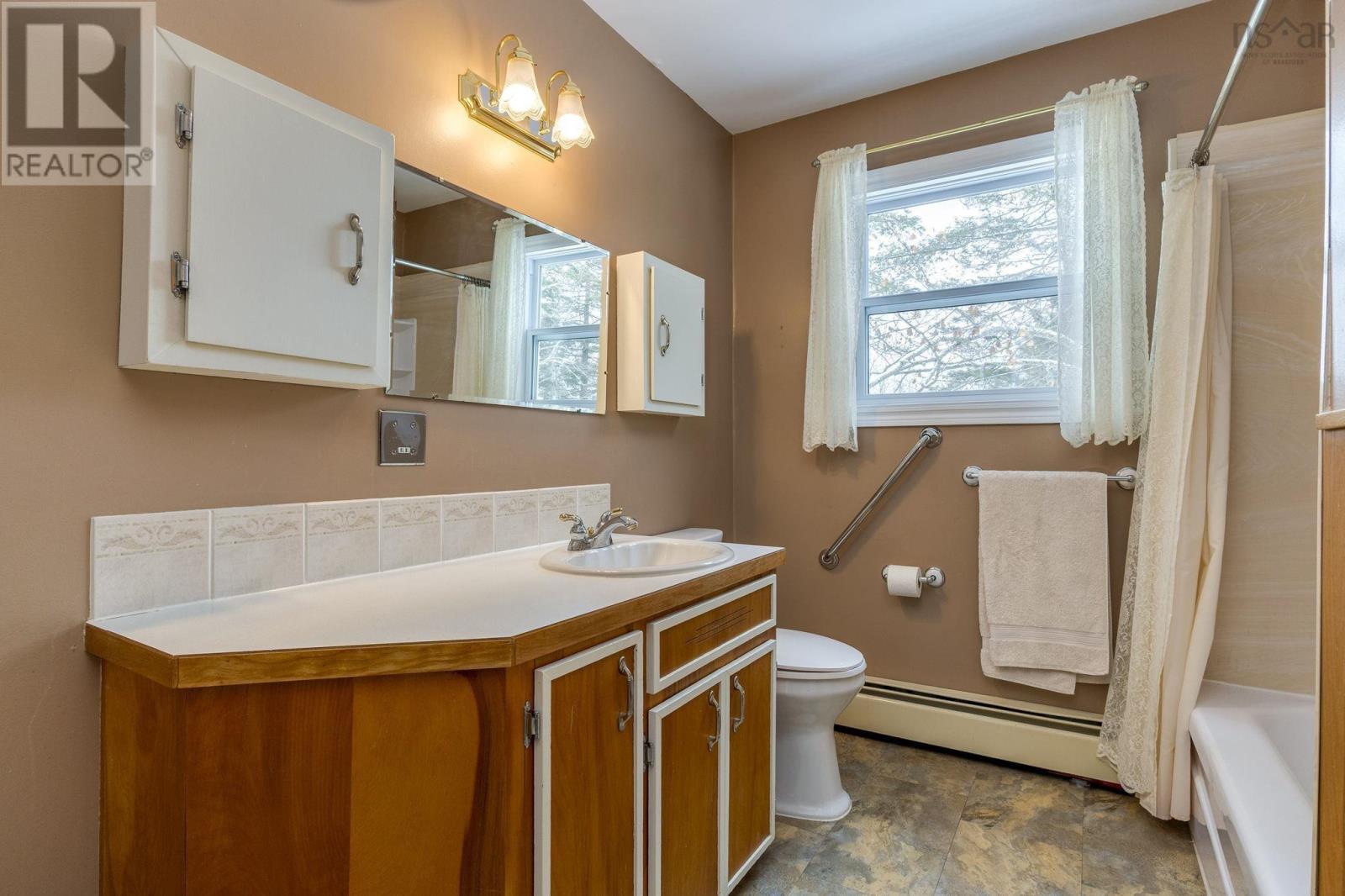 Property 31 of 50 of 56 Brook Street