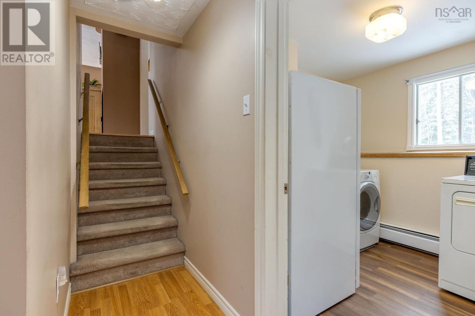 Property 33 of 50 of 56 Brook Street