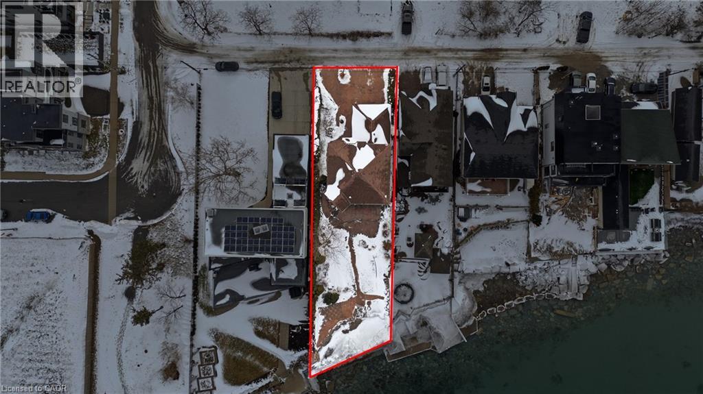 4 LAKESIDE Drive, Stoney Creek, Ontario