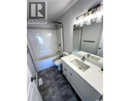 Laundry room - 1121 Camden Gardens, White City, SK S4L0G1 Photo 11