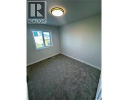 1123 Camden Gardens, White City, SK S4L0G1 Photo 14