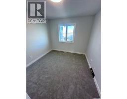 1123 Camden Gardens, White City, SK S4L0G1 Photo 15