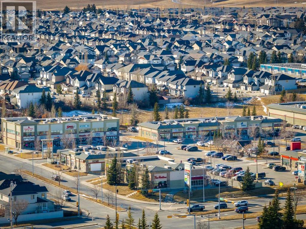 Single Family House for Sale in   Everstone Drive SW Evergreen Calgary 