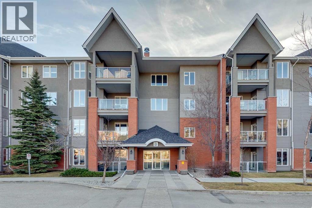 Single Family House for Sale in   Everstone Drive SW Evergreen Calgary 