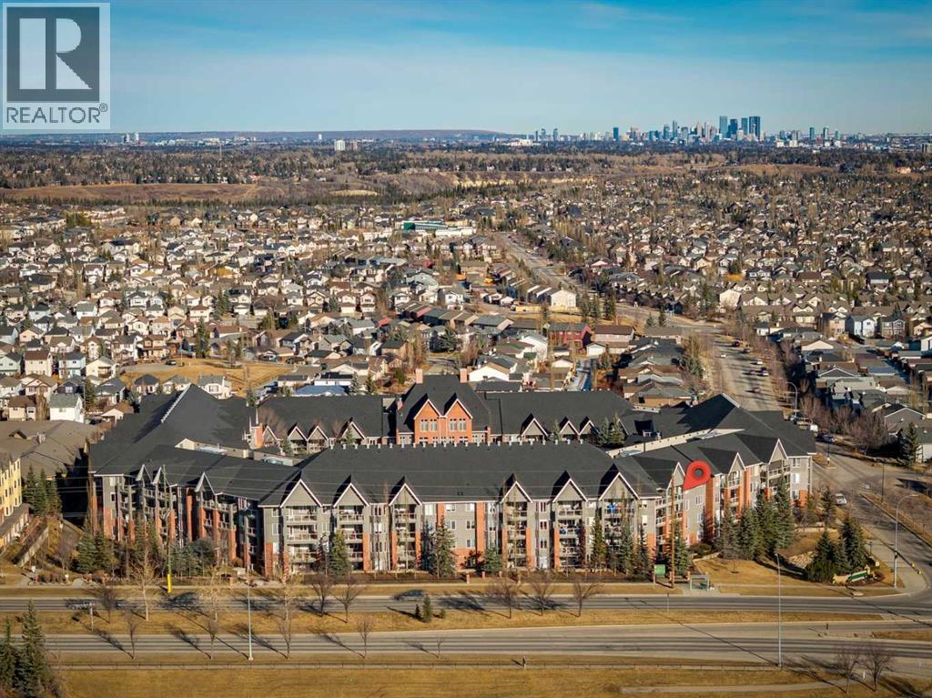 Single Family House for Sale in   Everstone Drive SW Evergreen Calgary 