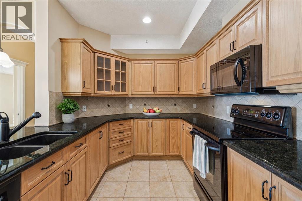 Single Family House for Sale in   Everstone Drive SW Evergreen Calgary 