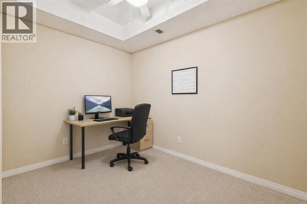 Single Family House for Sale in   Everstone Drive SW Evergreen Calgary 