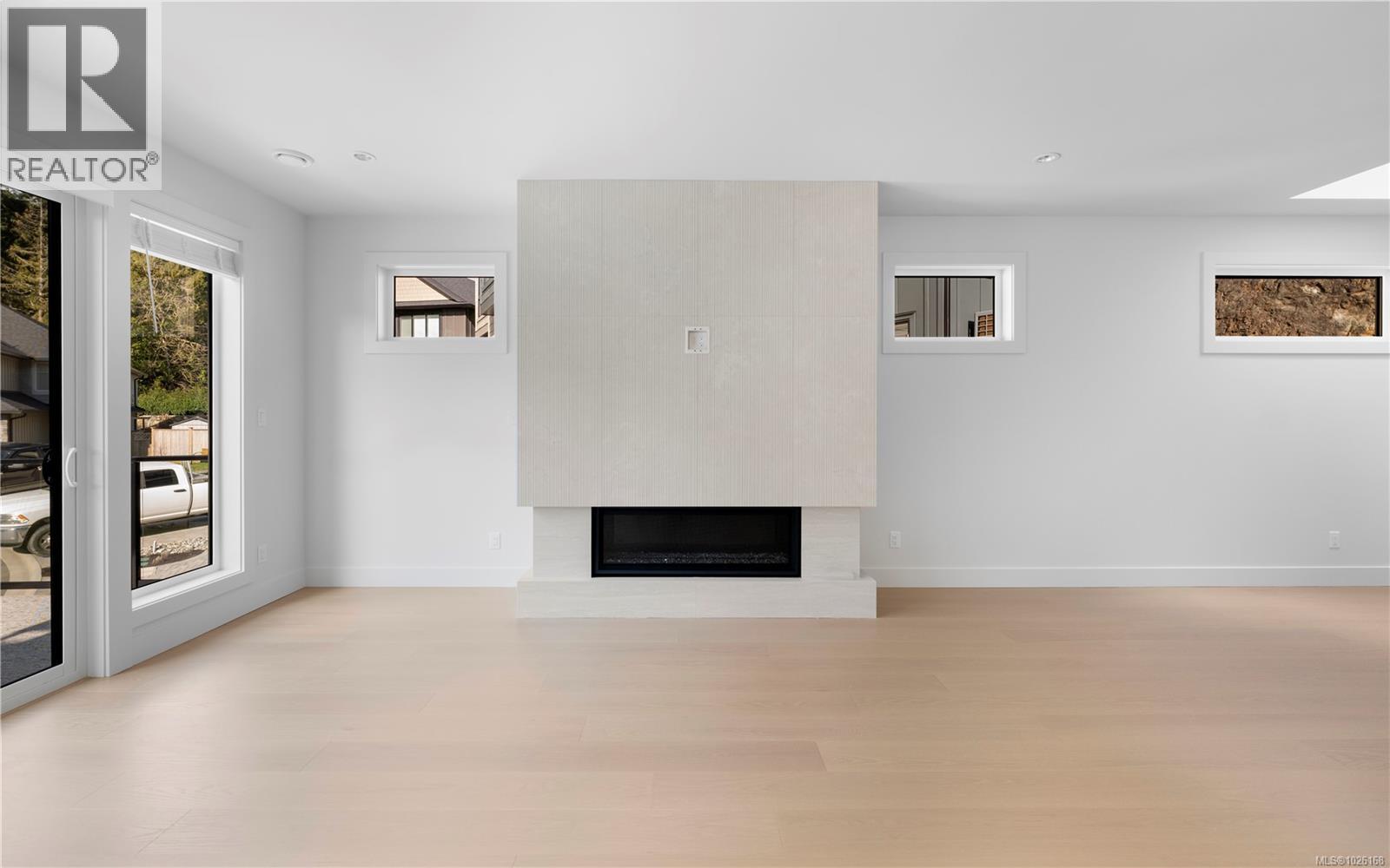 3425 Horizon Terr, Langford