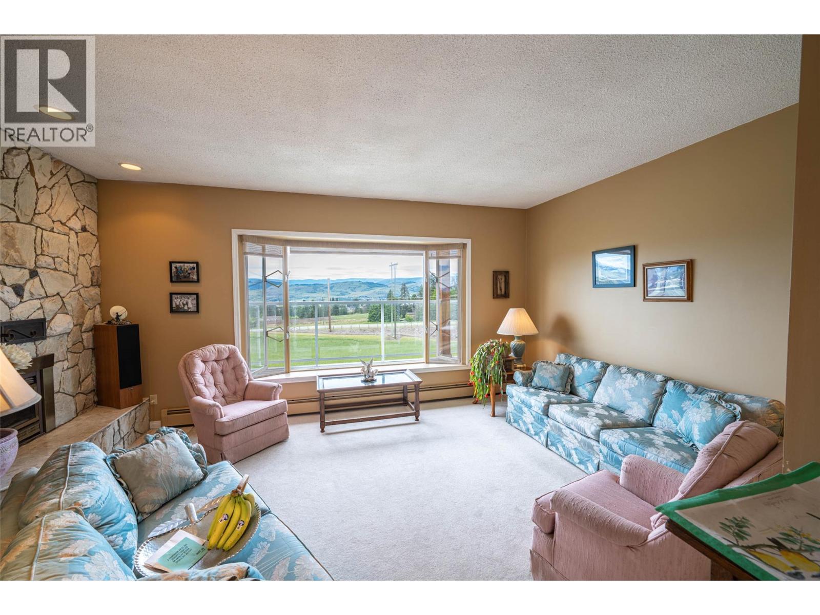 5541 Dixon Dam Road, Vernon