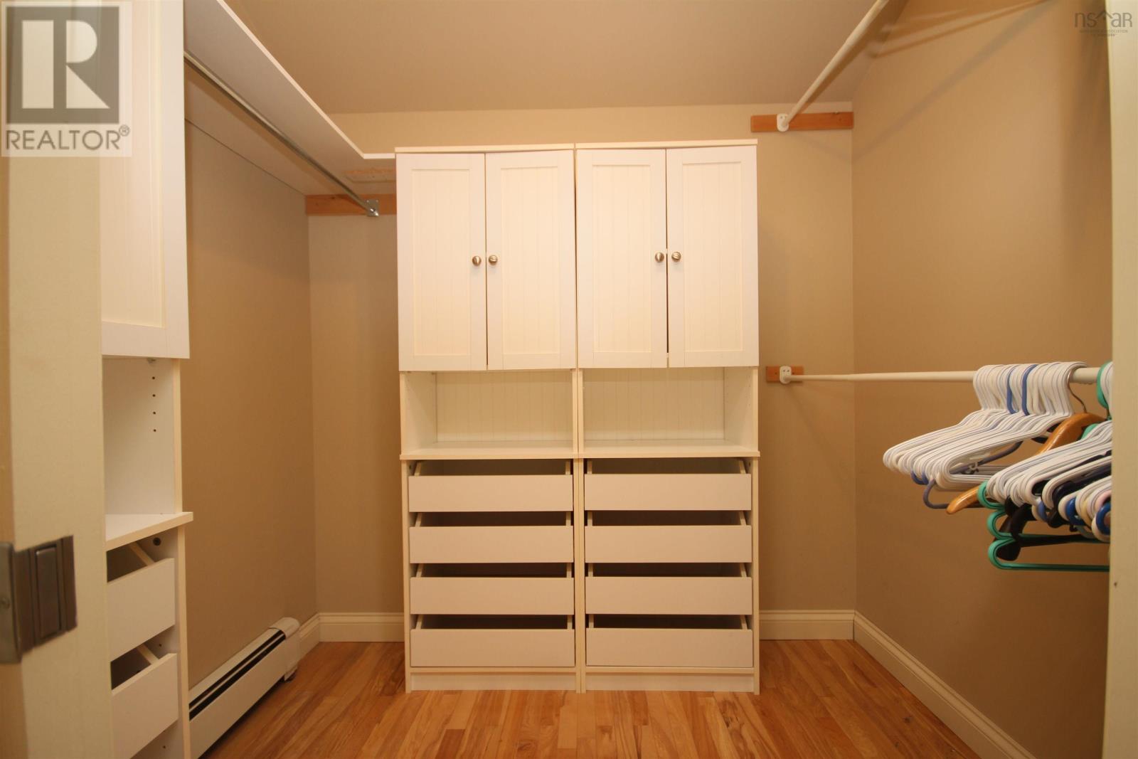 Property 32 of 50 of 26 MacQuarrie Drive