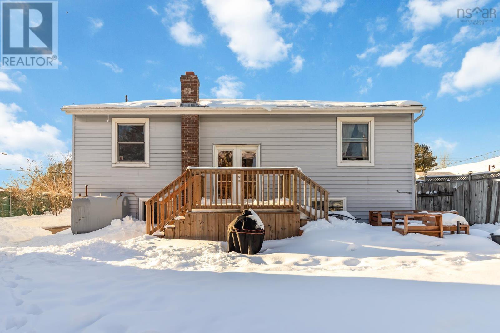 Property 36 of 38 of 132 Charlottetown Way