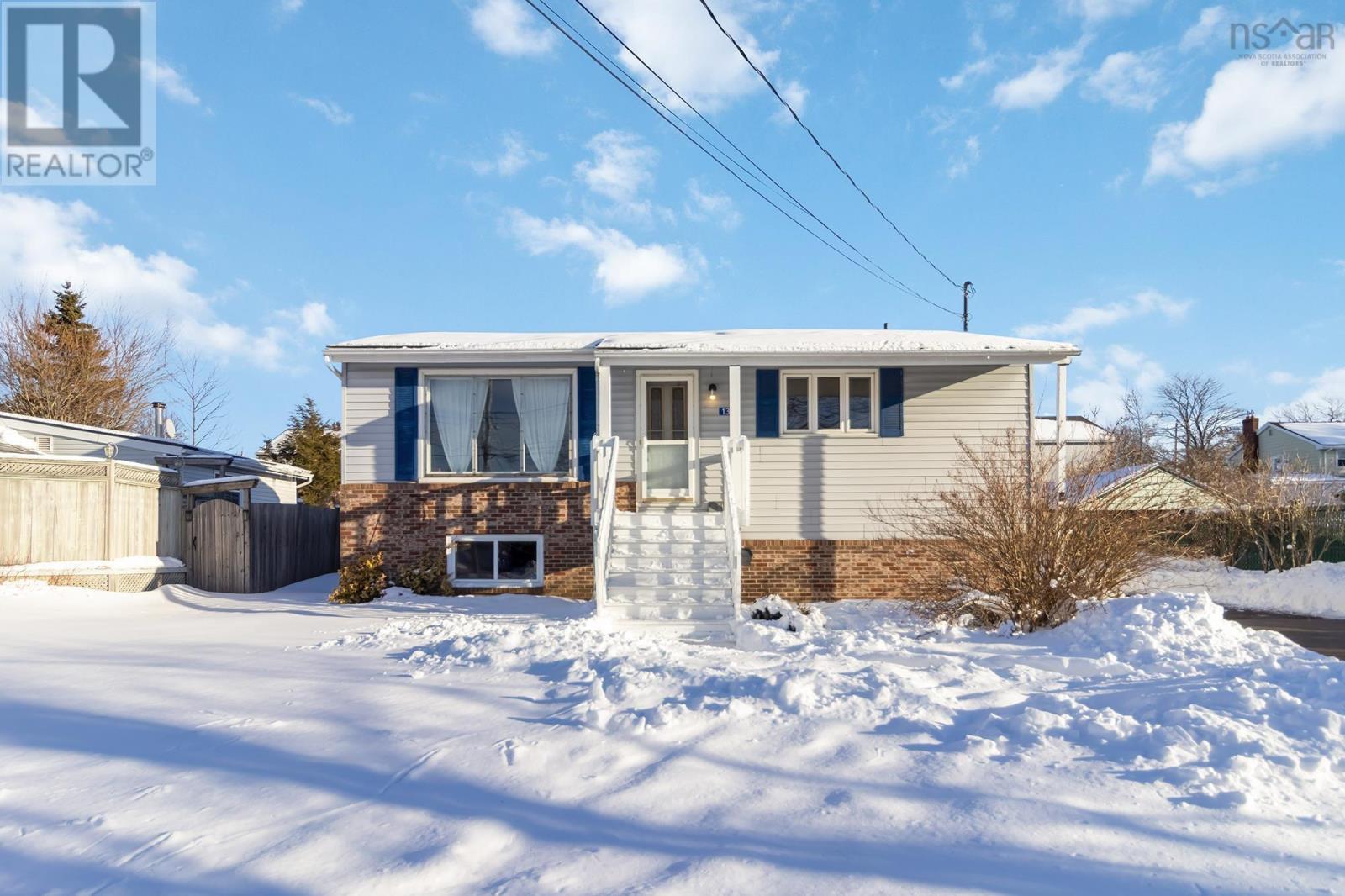 Property 4 of 38 of 132 Charlottetown Way