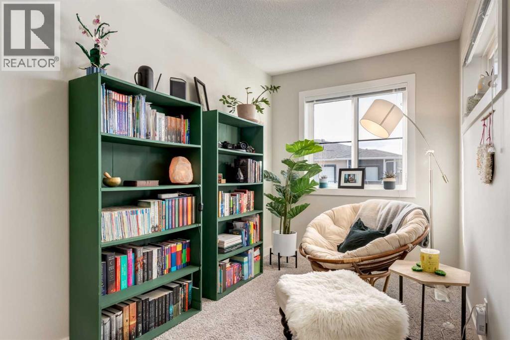 Single Family House for Sale in  Crestbrook Common SW Crestmont Calgary 