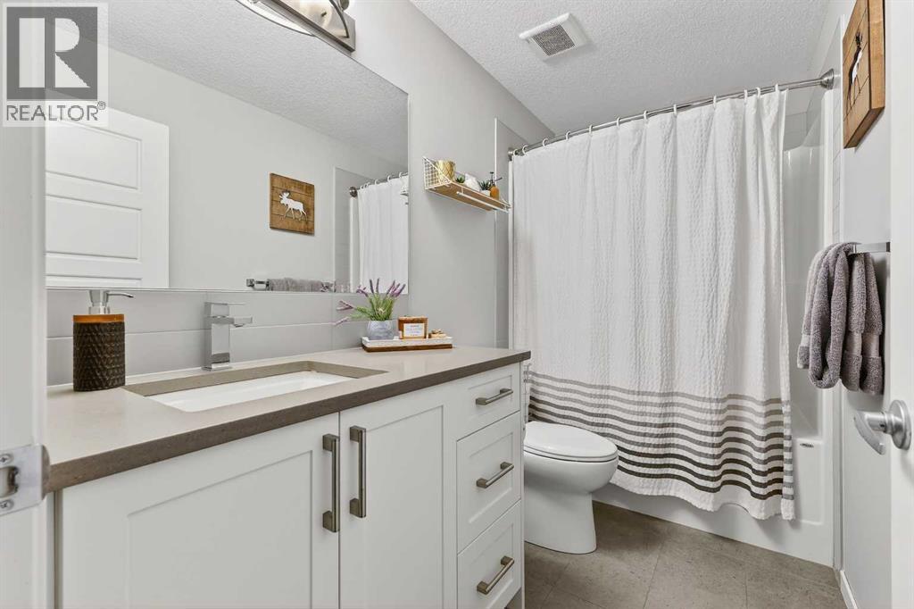 Single Family House for Sale in   Harvest Hills Common NE Harvest Hills Calgary 