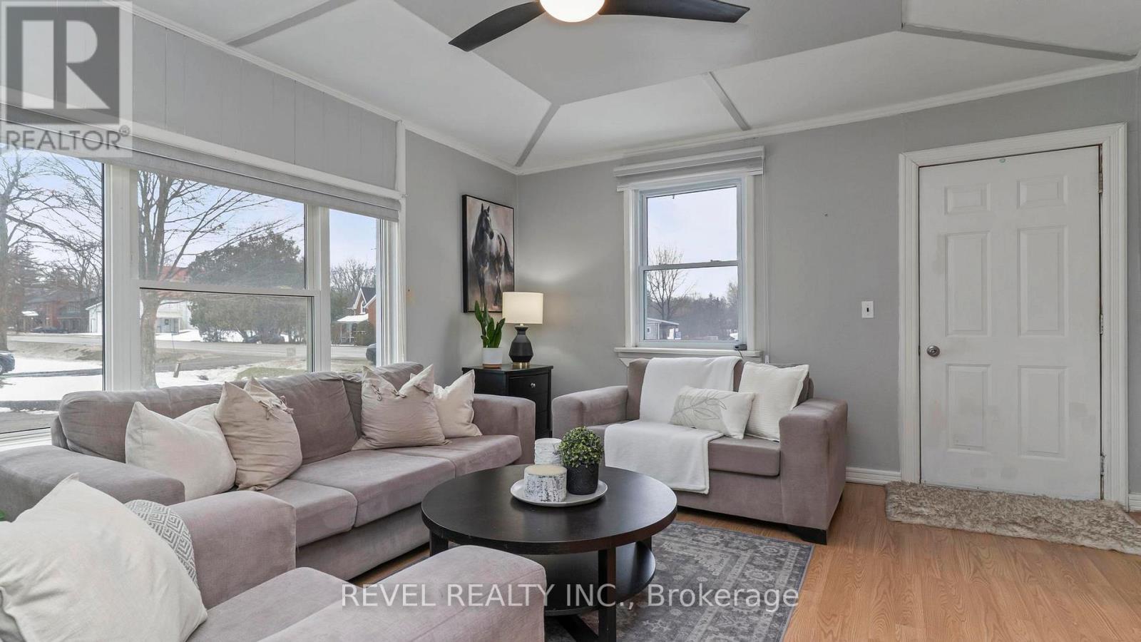 10299 ILDERTON ROAD - Photo 4 of 45, Middlesex Centre, Ontario