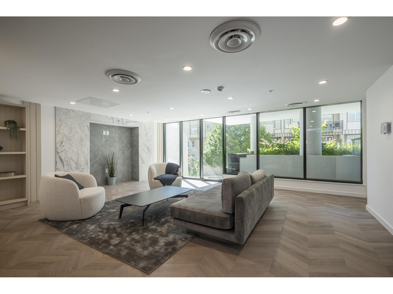 2204 10333 133 STREET, Surrey