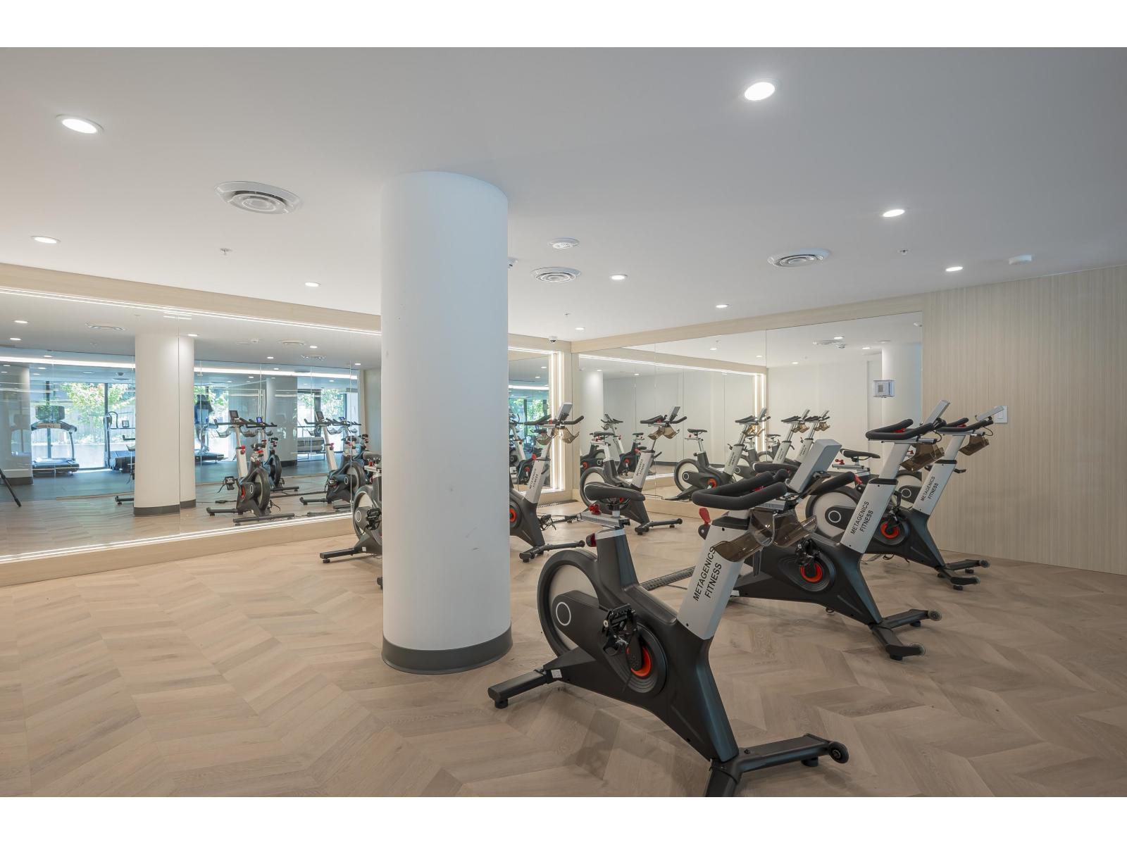 2204 10333 133 STREET, Surrey