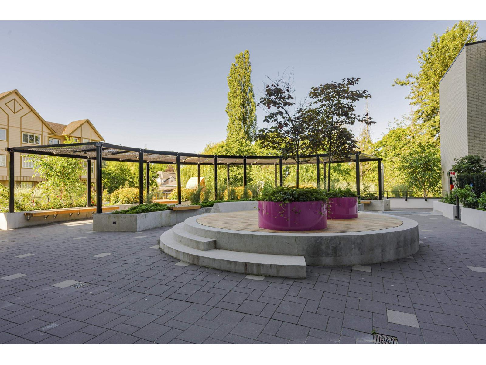 2204 10333 133 STREET, Surrey