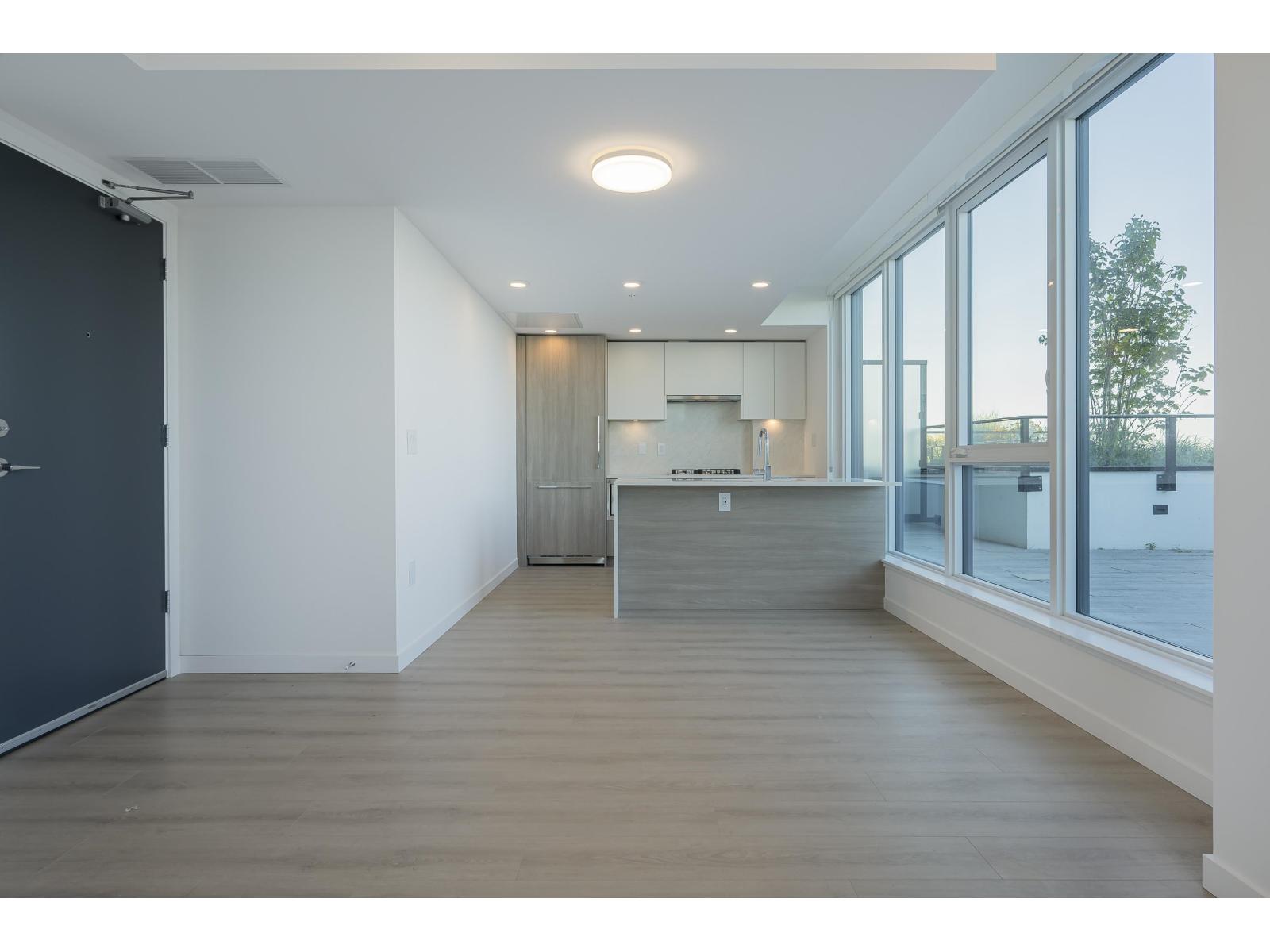 2204 10333 133 STREET, Surrey