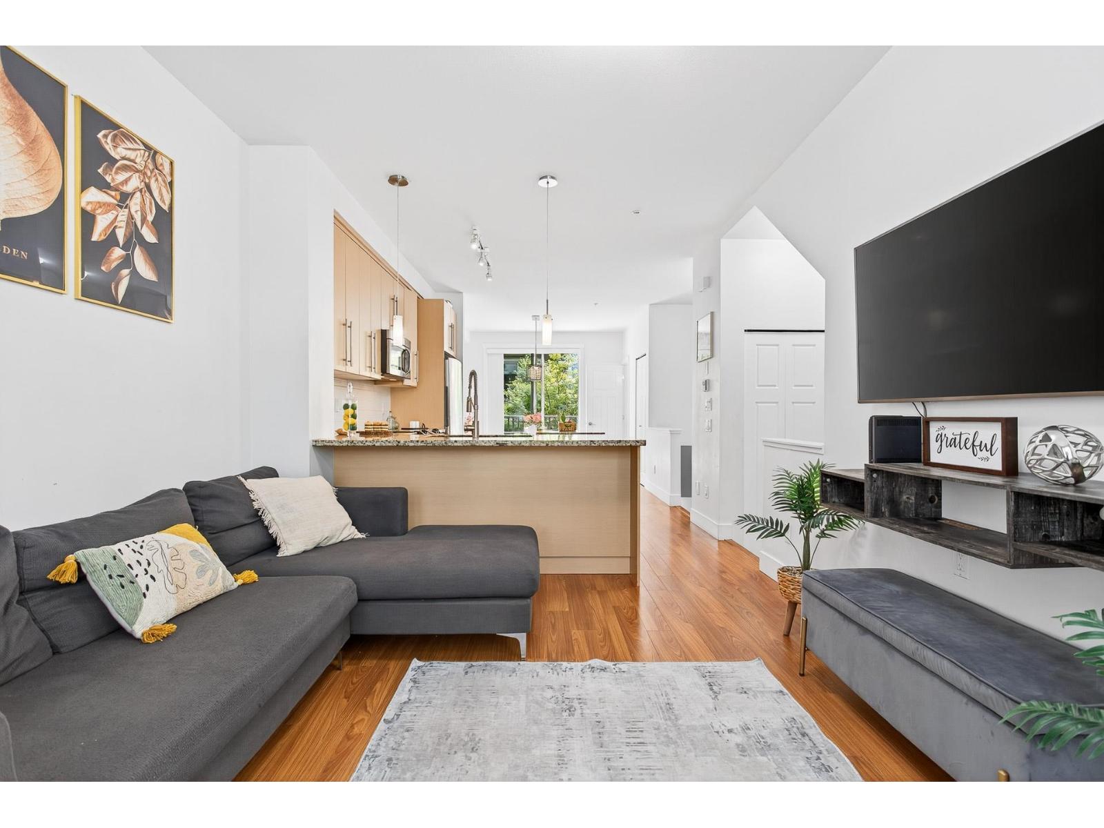 37 8250 209B STREET, Langley