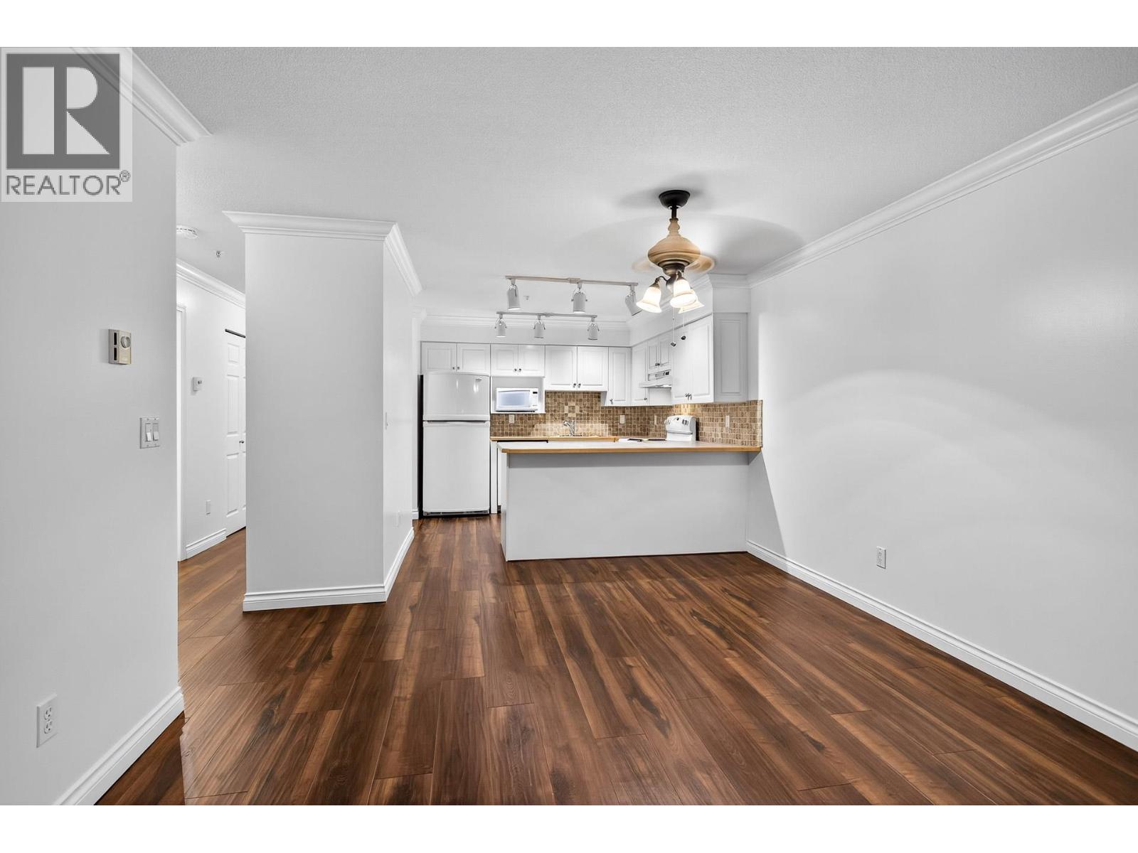 107 1215 PACIFIC STREET, Coquitlam