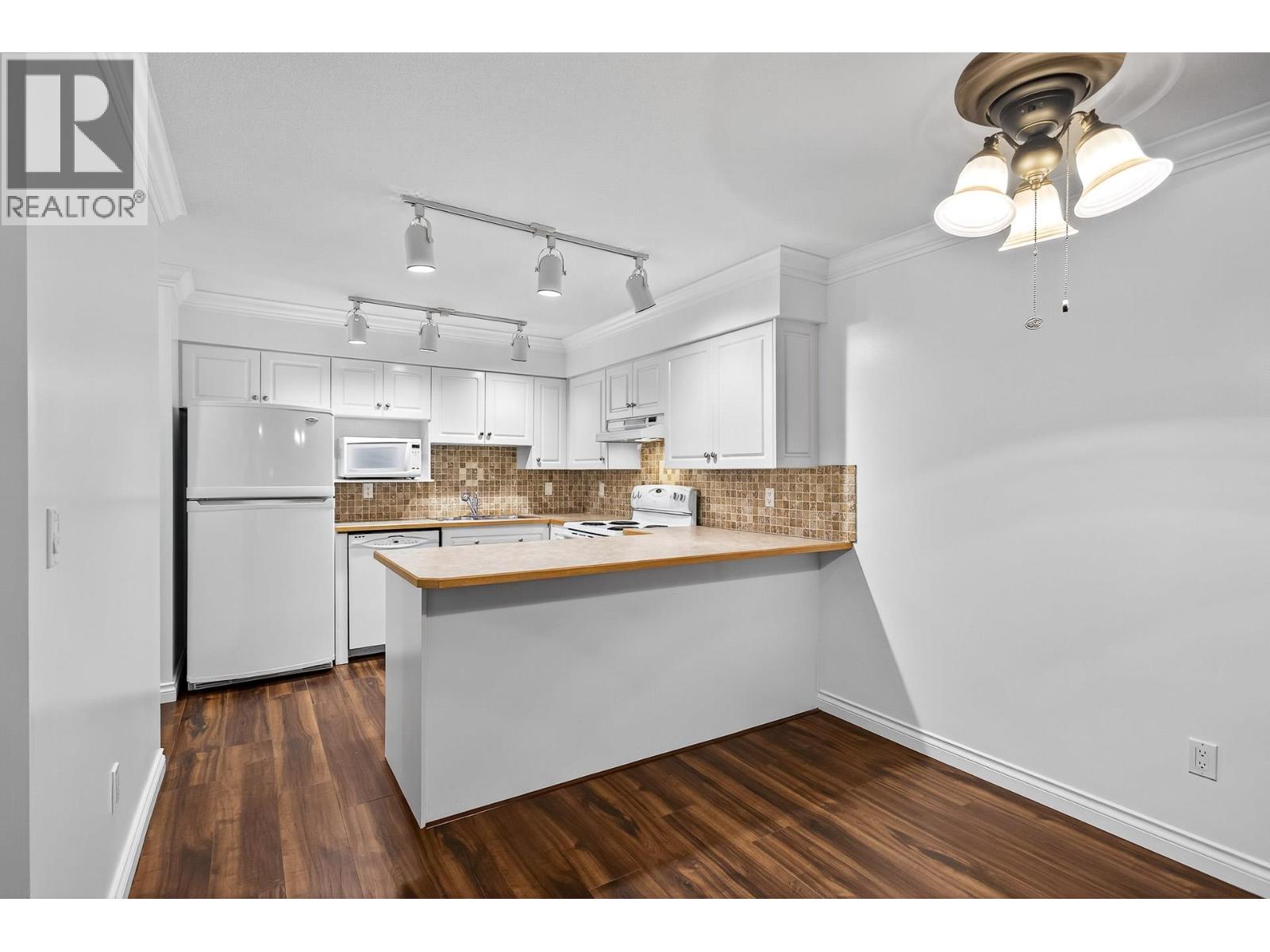 107 1215 PACIFIC STREET, Coquitlam