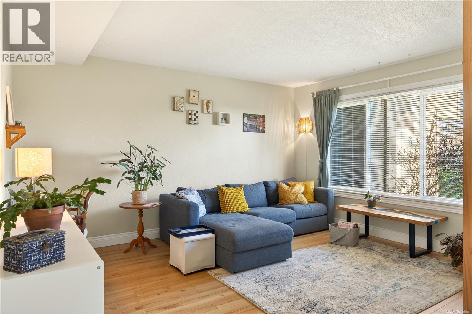 28 855 Howard Ave, Nanaimo