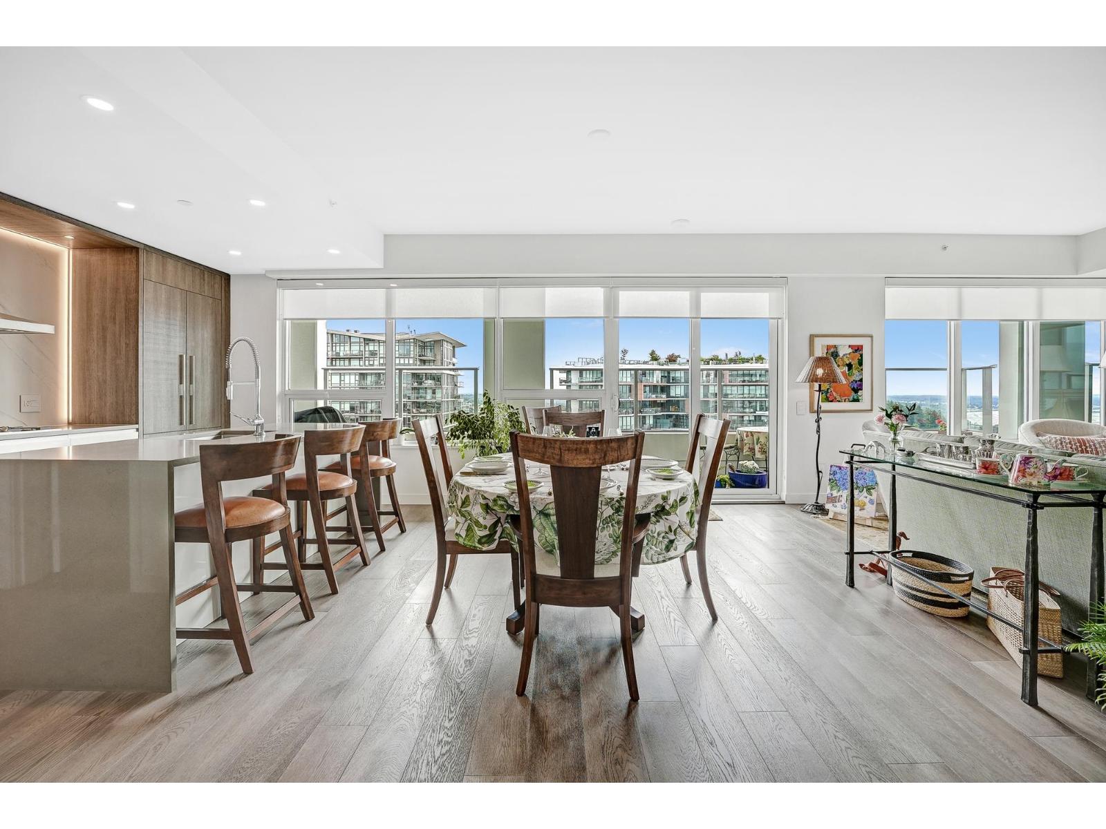 1302 1441 JOHNSTON ROAD, White Rock