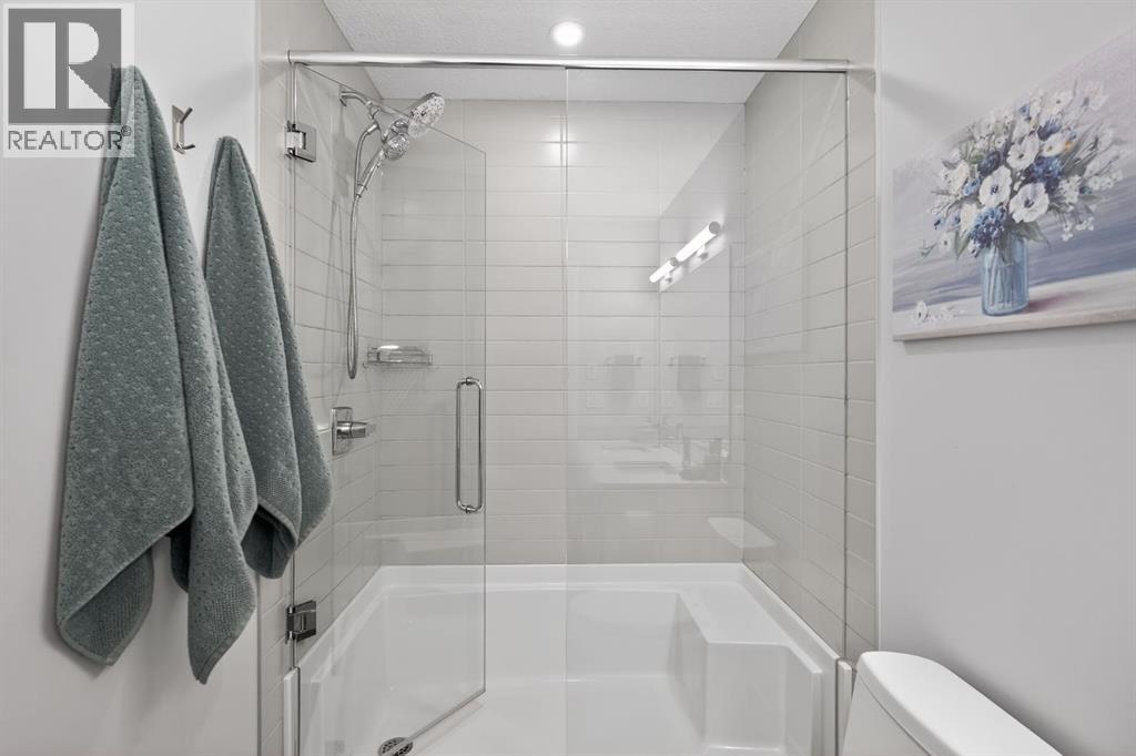 Single Family House for Sale in   Wolf Hollow Crescent SE Wolf Willow Calgary 