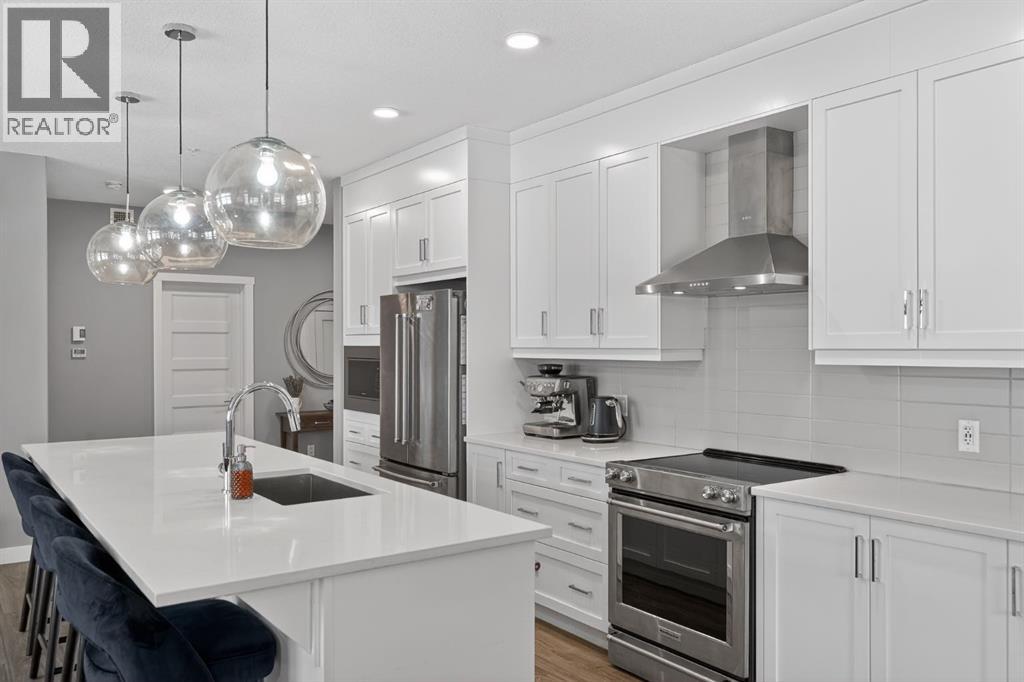 Single Family House for Sale in   Wolf Hollow Crescent SE Wolf Willow Calgary 