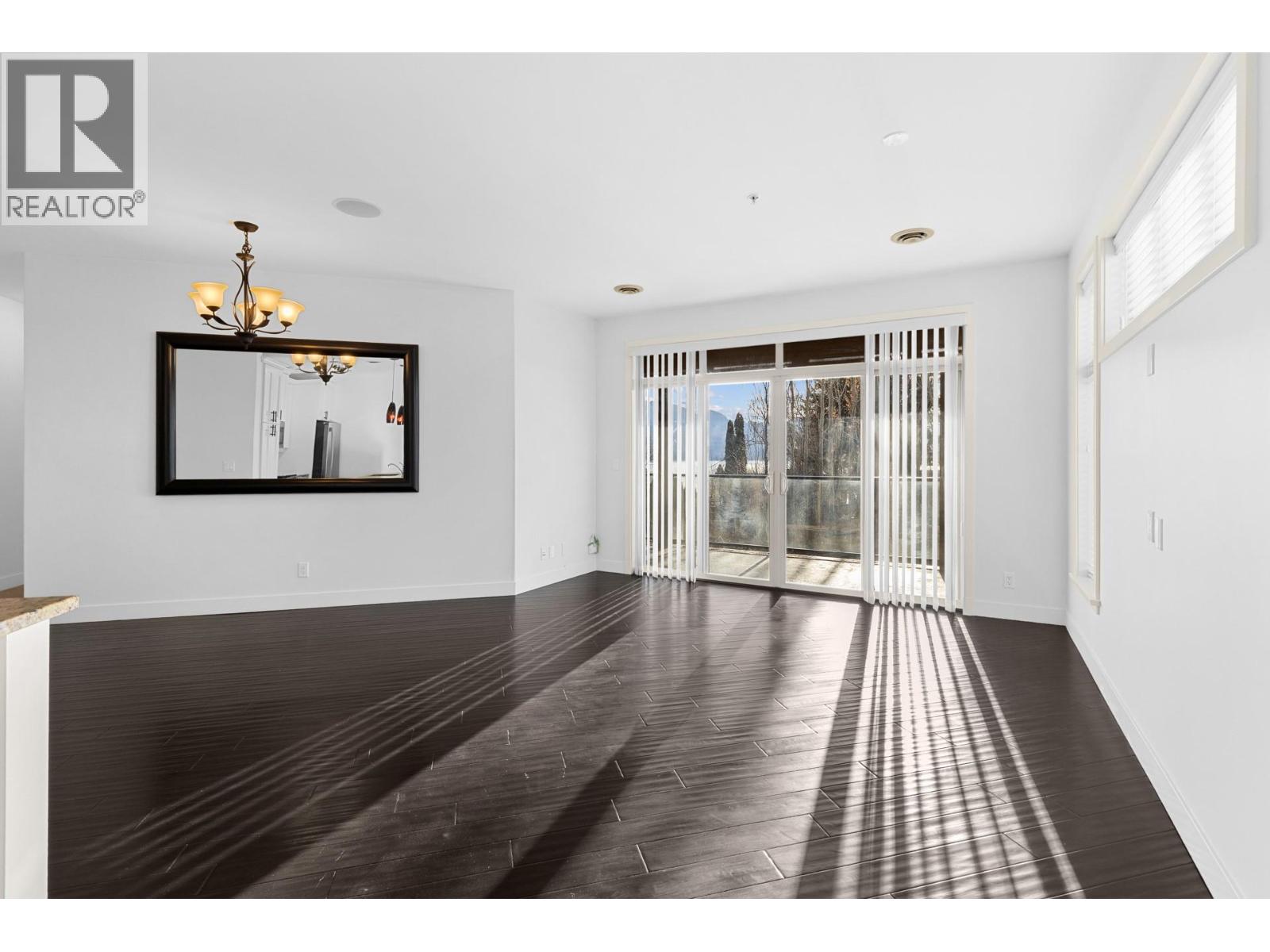 2204 4042 Pritchard Drive North, West Kelowna