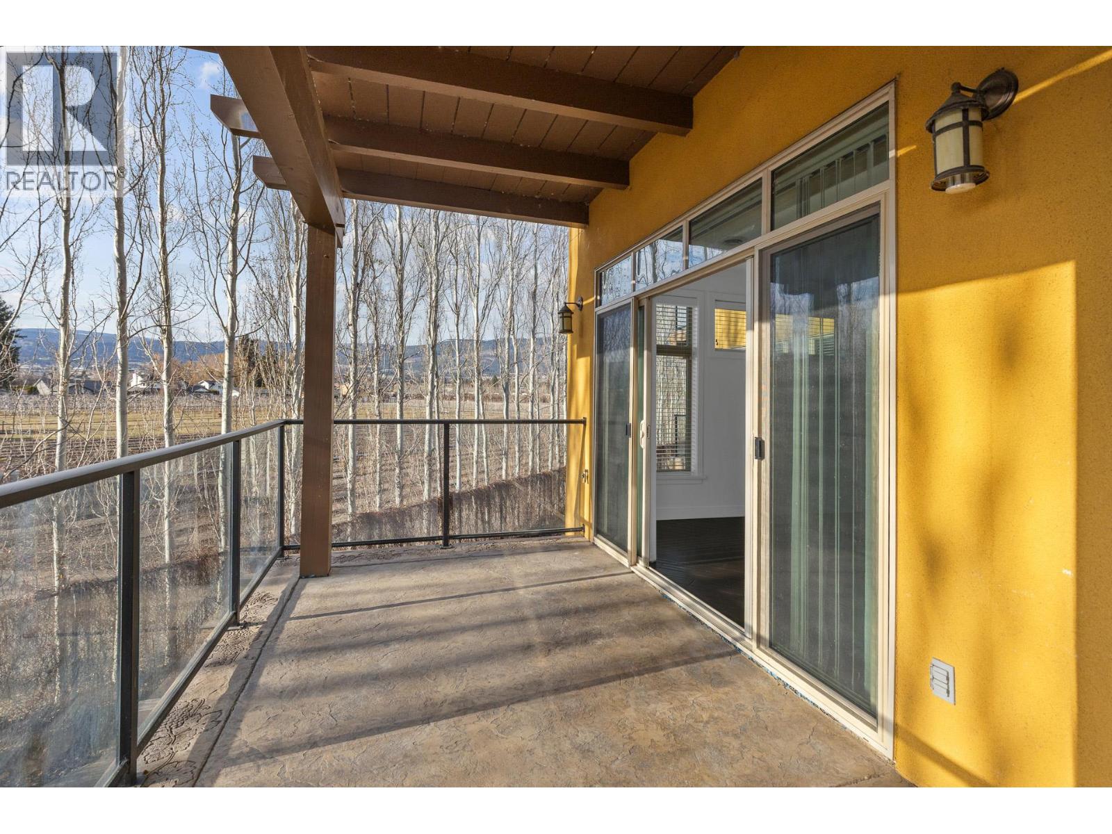 2204 4042 Pritchard Drive North, West Kelowna