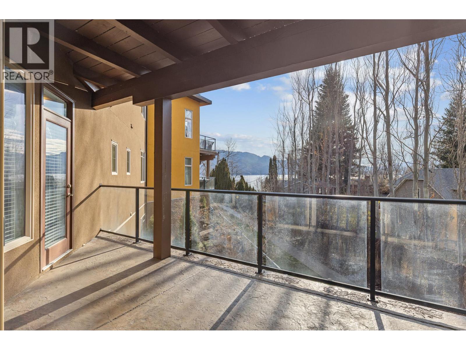 2204 4042 Pritchard Drive North, West Kelowna