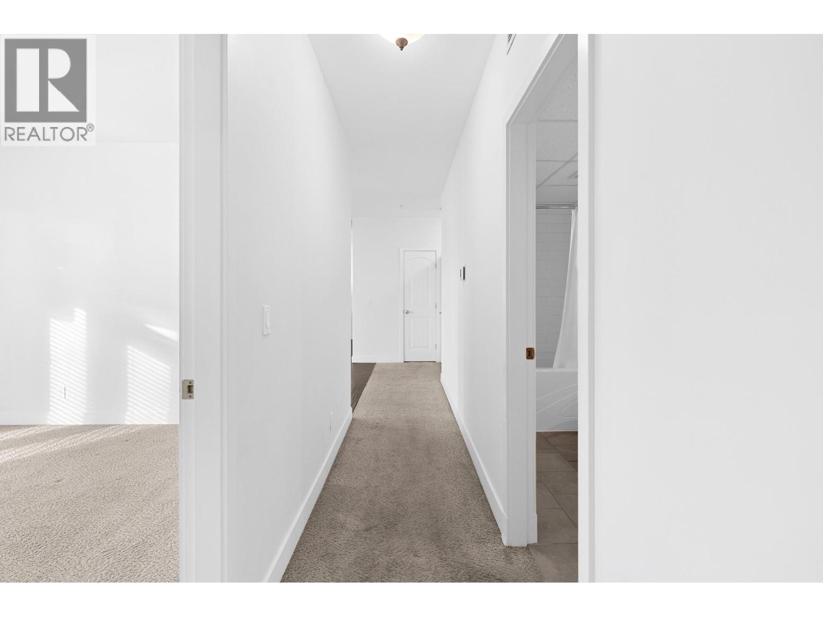 2204 4042 Pritchard Drive North, West Kelowna