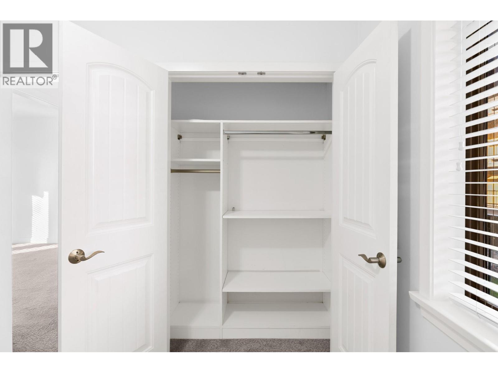 2204 4042 Pritchard Drive North, West Kelowna