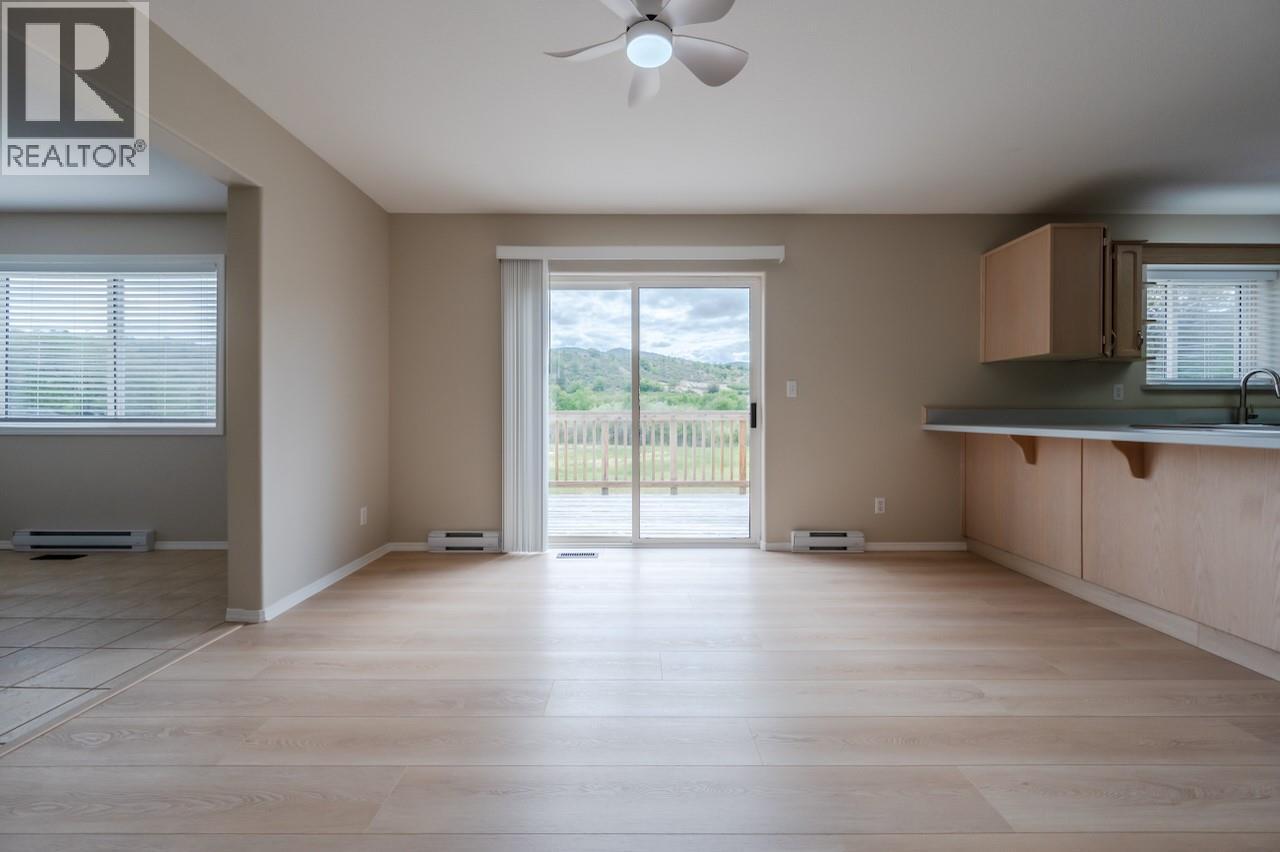 5629 Sawmill Road, Oliver