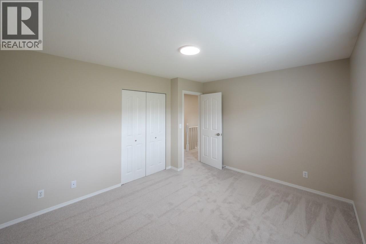 5629 Sawmill Road, Oliver