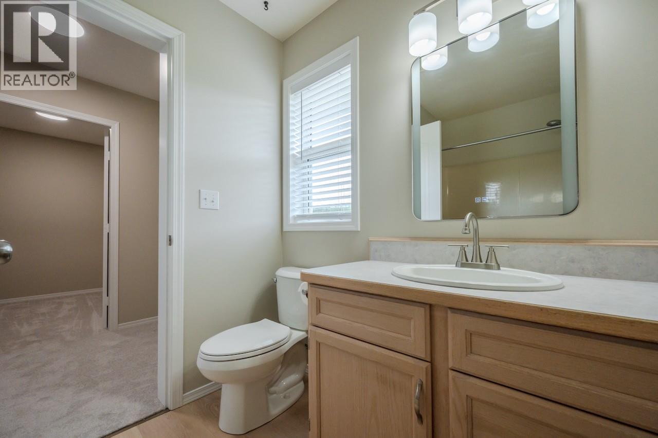 5629 Sawmill Road, Oliver