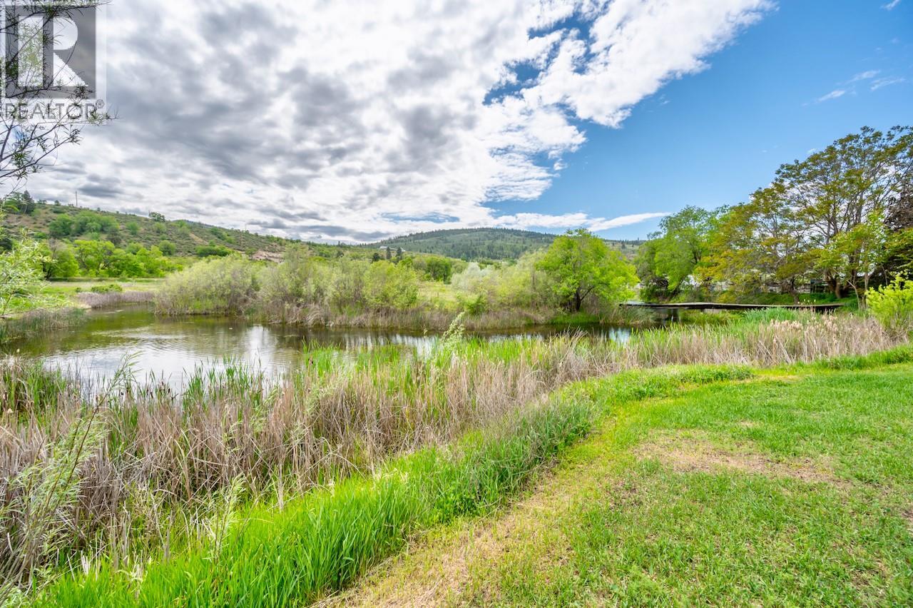 5629 Sawmill Road, Oliver