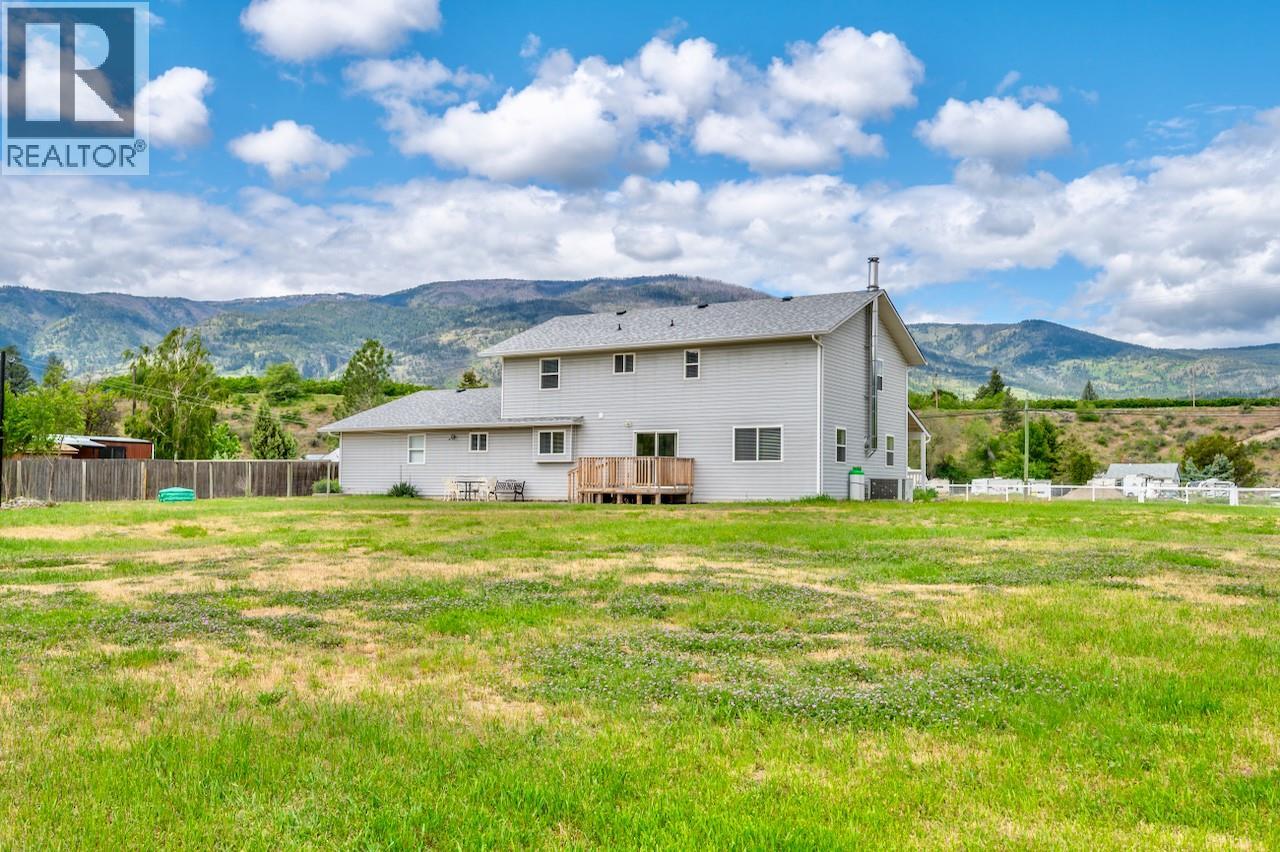 5629 Sawmill Road, Oliver