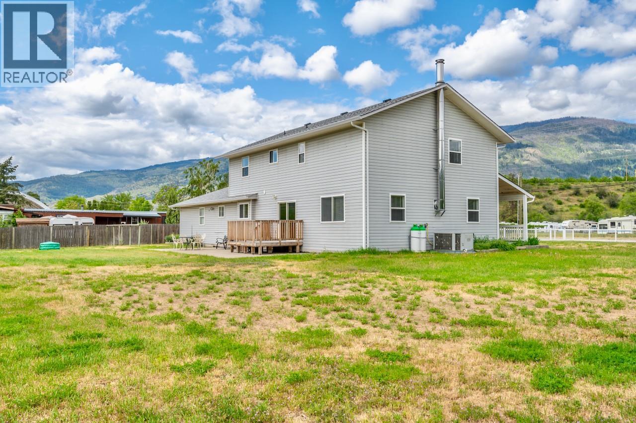 5629 Sawmill Road, Oliver