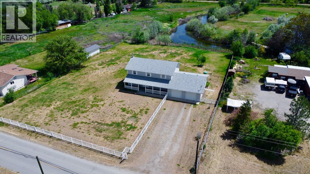 5629 Sawmill Road, Oliver