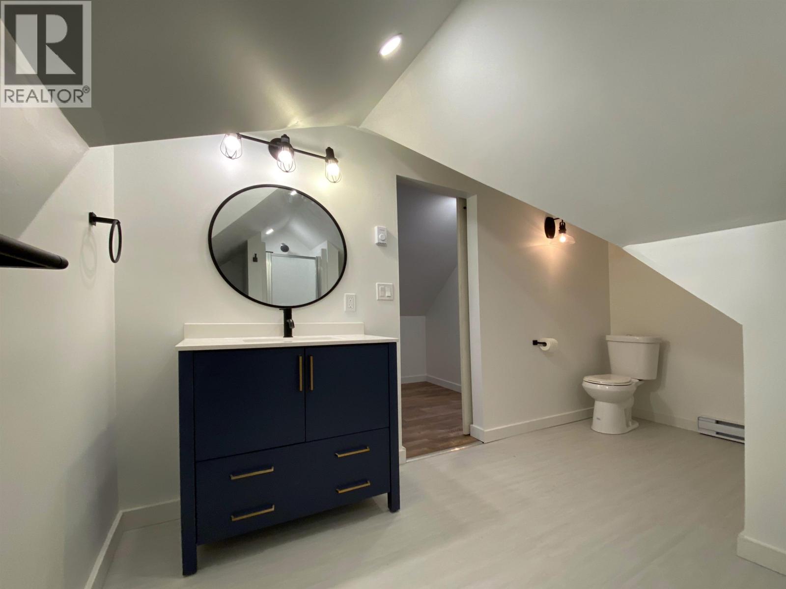 2103 SEAL COVE CIRCLE