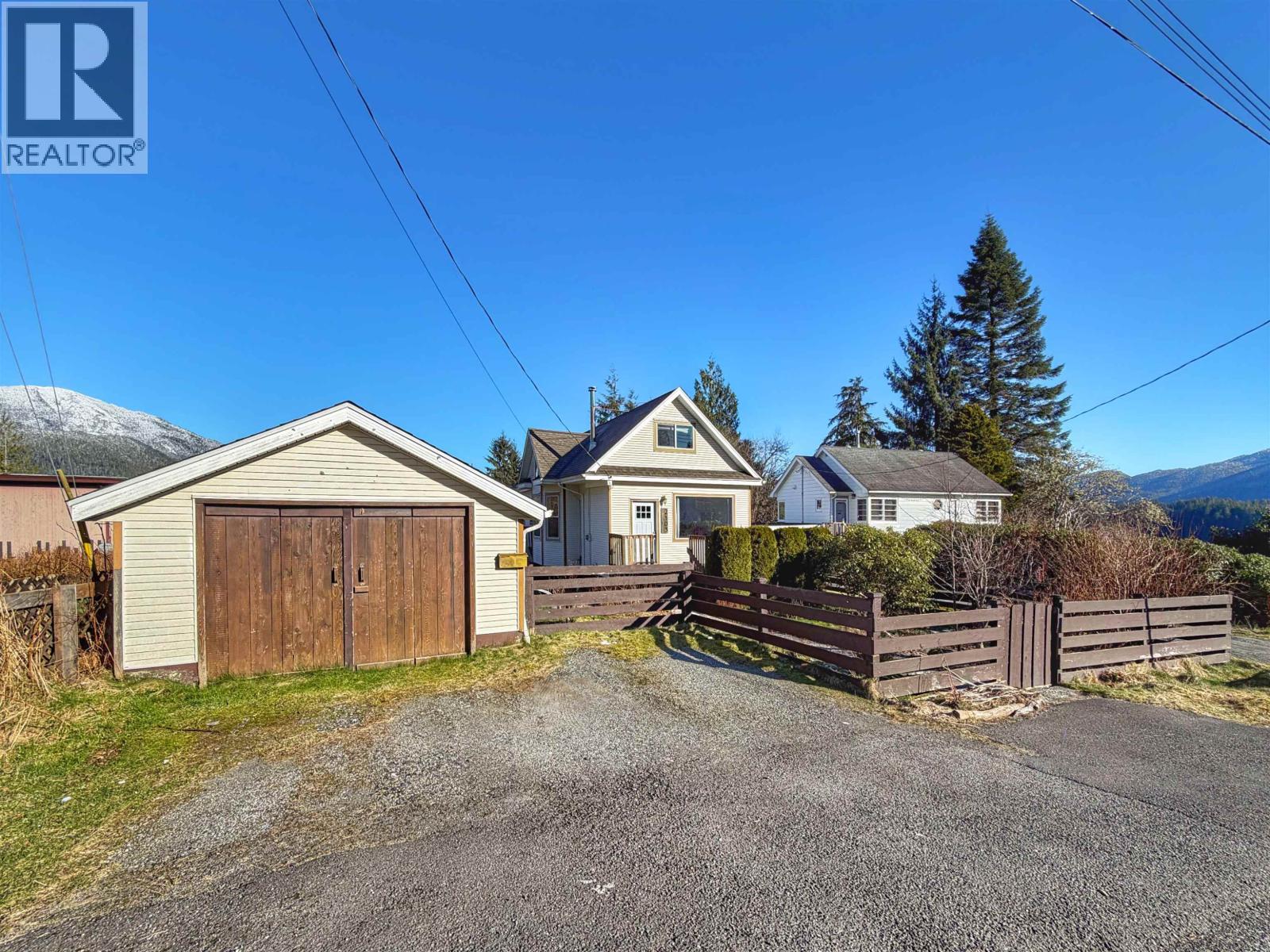 2103 SEAL COVE CIRCLE