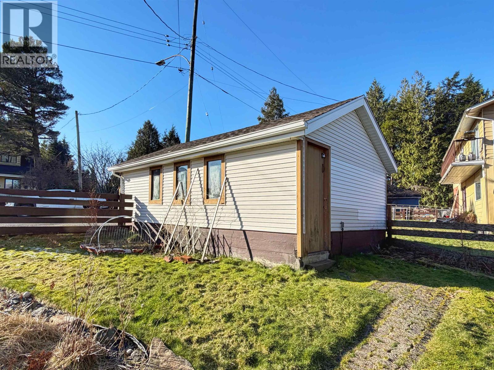 2103 SEAL COVE CIRCLE