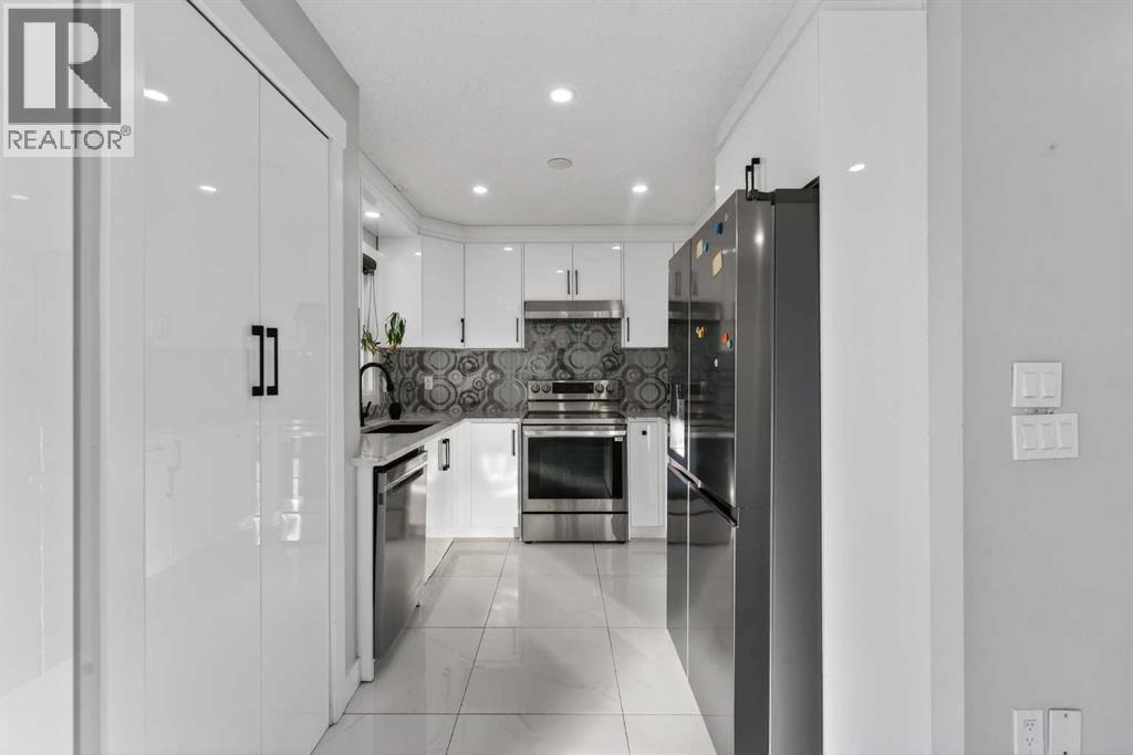 Single Family House for Sale in  Taravista Way NE Taradale Calgary 