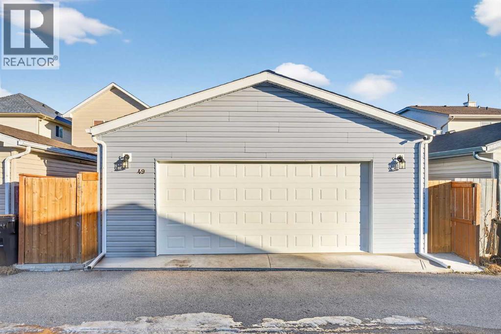 Single Family House for Sale in  Taravista Way NE Taradale Calgary 