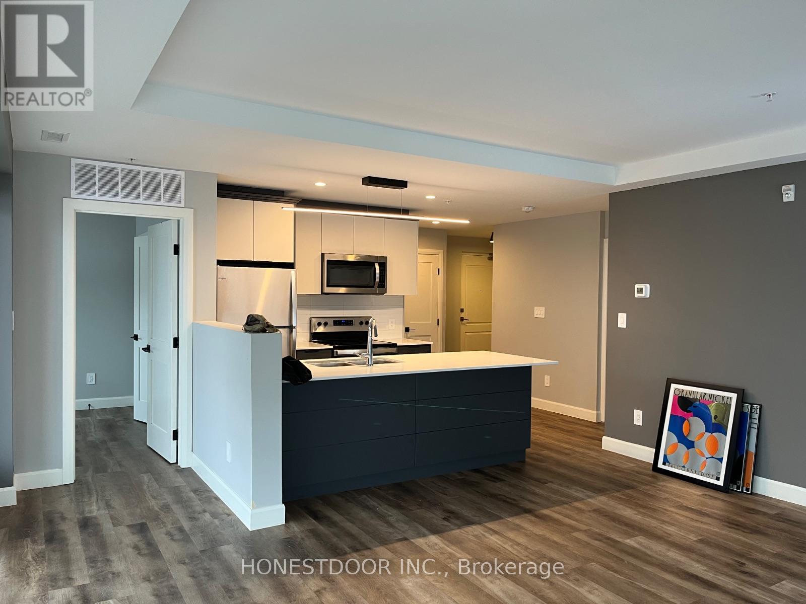 #303 34 NORMAN STREET - 21