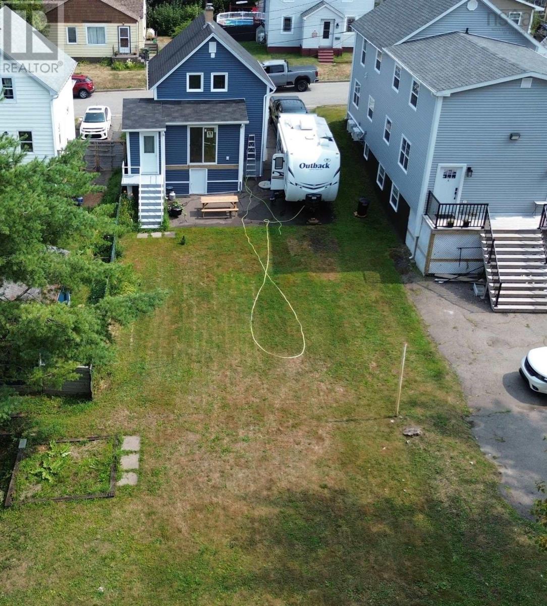 Property 28 of 30 of 30 Harrison Avenue